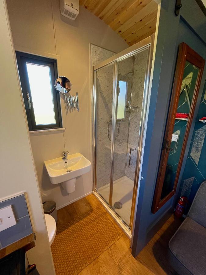 ホテル Stepping Stones Glamping Little Red バントリー エクステリア 写真